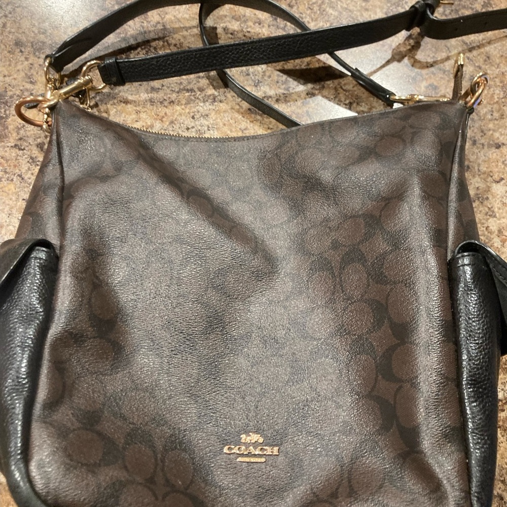 Coach shoulder bag